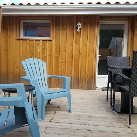 Lou Cachotte Apartment Льо Теш Екстериор снимка