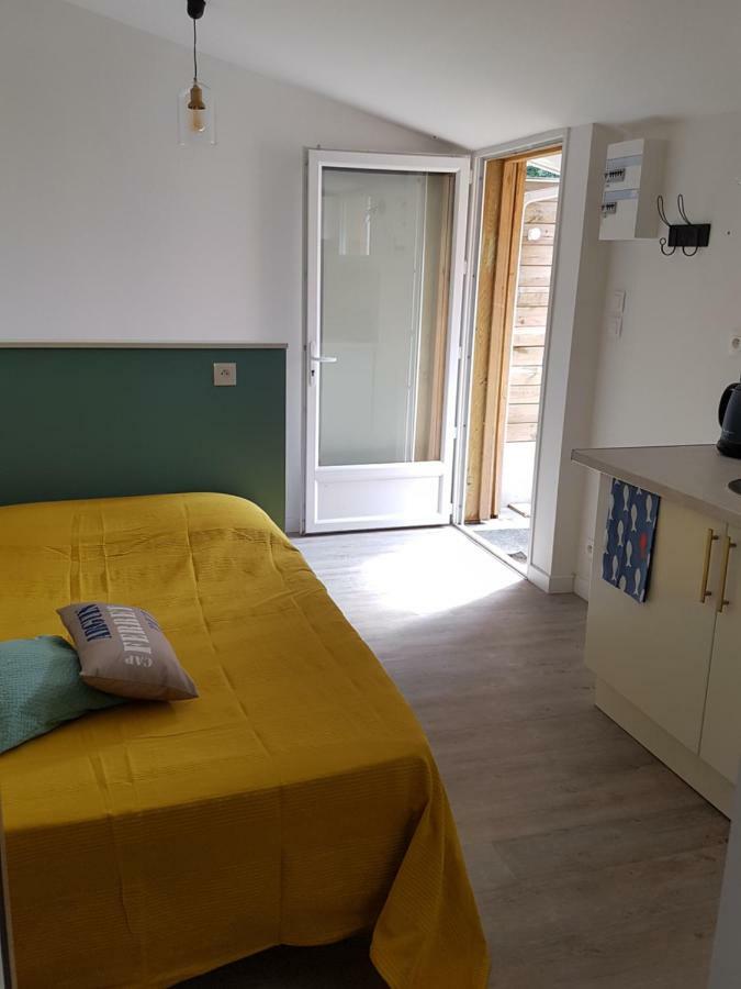Lou Cachotte Apartment Льо Теш Екстериор снимка